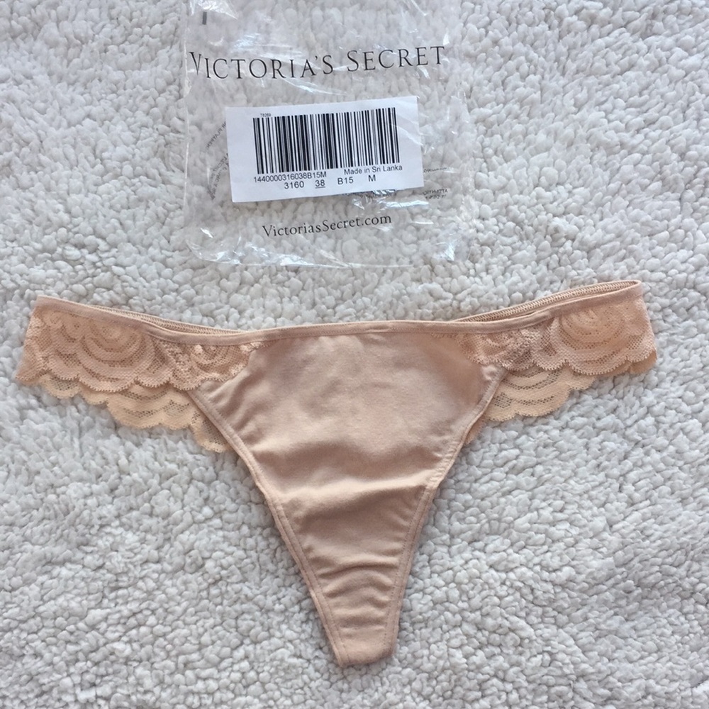 New Victoria’s Secret PINK Thong Panty